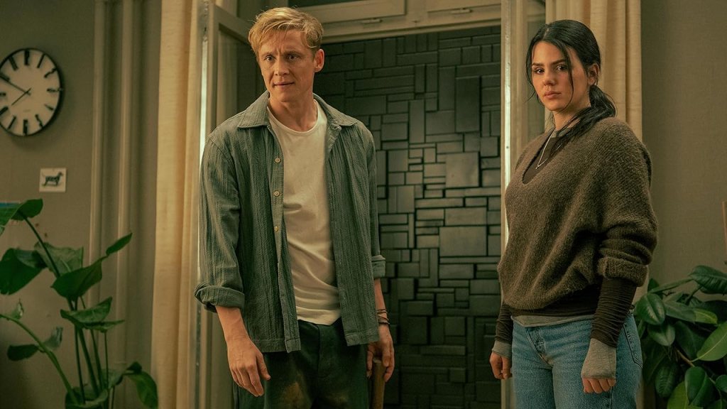 Netflix 電影吐槽《磚牆謎攻》：你的心有一道牆，但我看到想跳窗 by&nbsp;黑瓶子影評