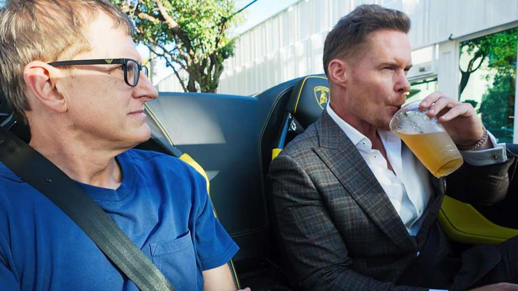 Netflix 紀錄片《路易泰魯:解構男性圈》揭開極端男權網紅的脆弱真相。